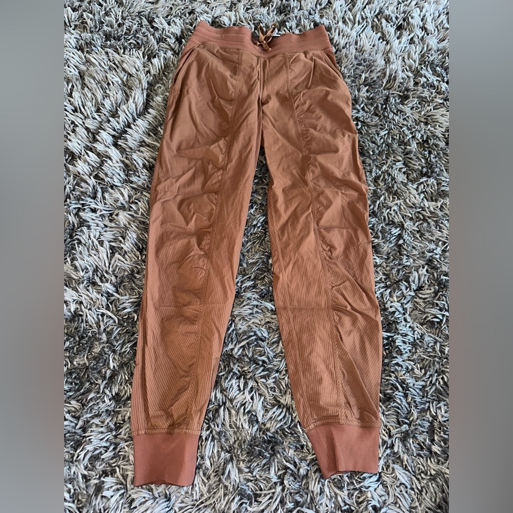Lululemon joggers
